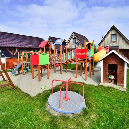 2-Storey Holiday Homes, Устроне-Морске Экстерьер фото
