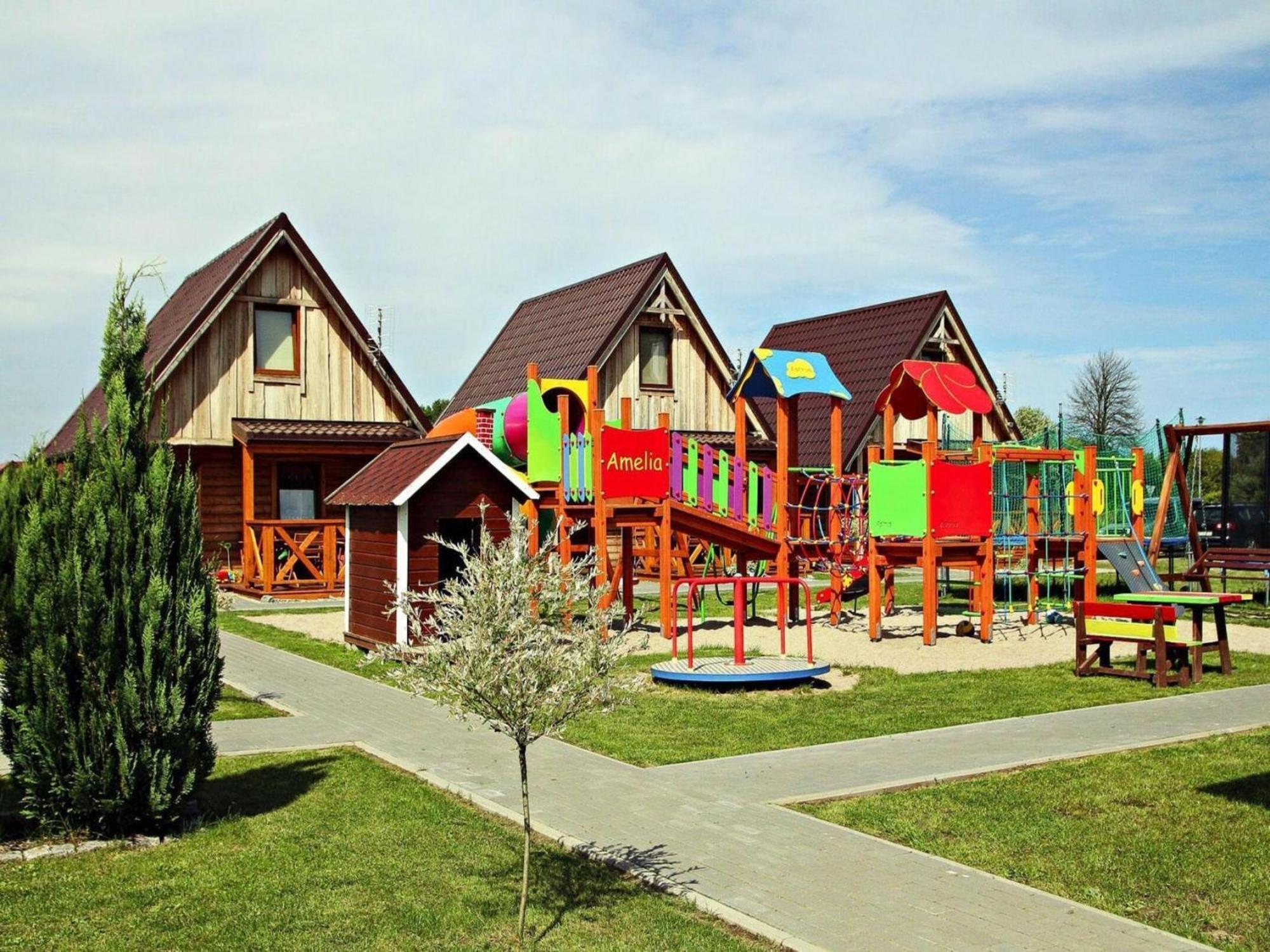 2-Storey Holiday Homes, Устроне-Морске Экстерьер фото